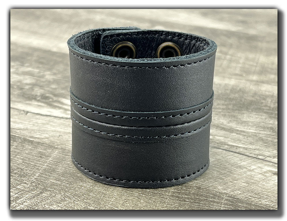 Leather Cuff | Straight Up | Black