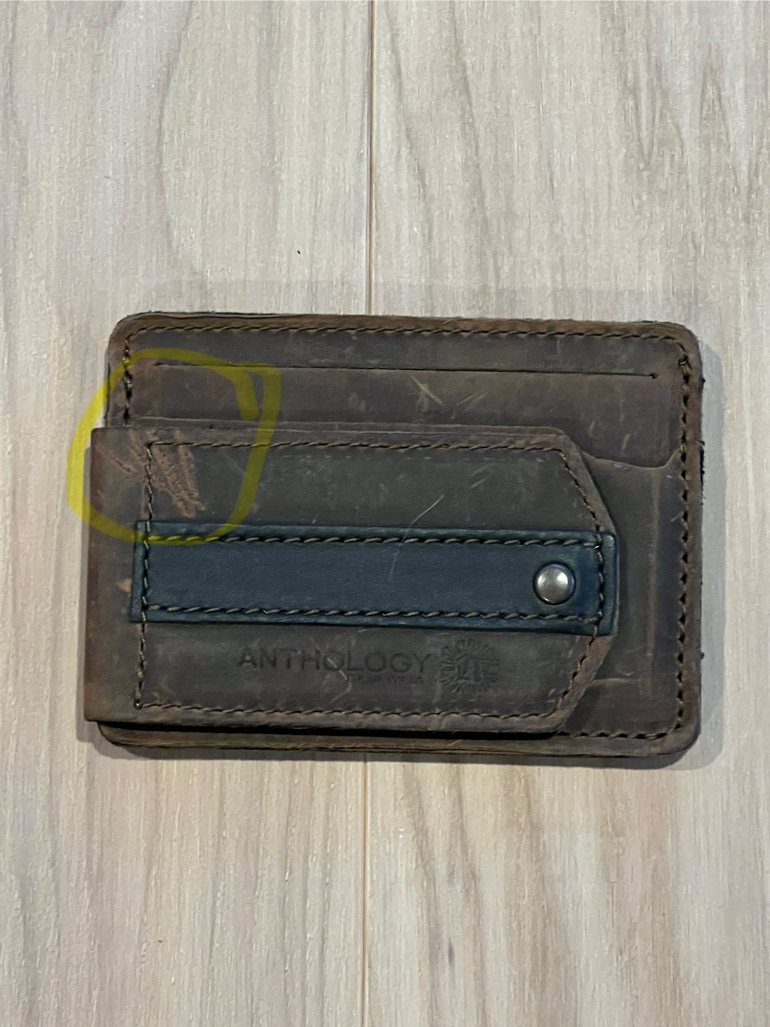 B-STOCK - Compact Pick Wallet - Whiskey Brown (1)